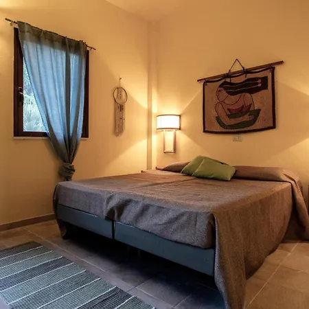 2 Bedroom Lovely In *