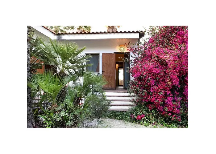 2 Bedroom Lovely In * Briatico