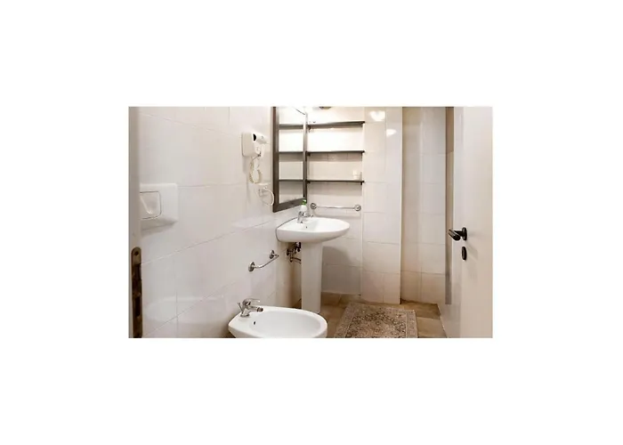 2 Bedroom Lovely In Briatico